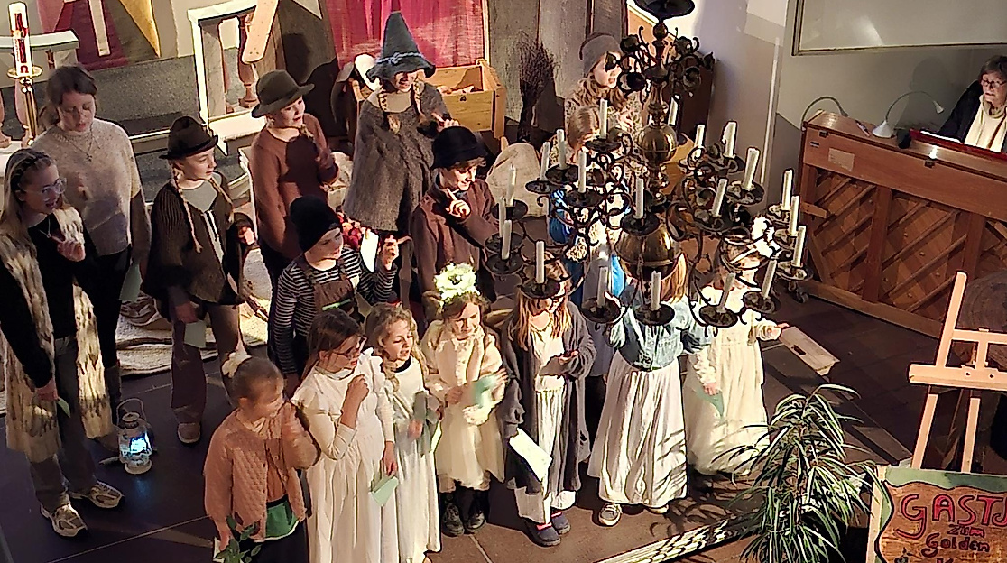 Familiengottesdienst mit Krippenspiel an Heiligabend
