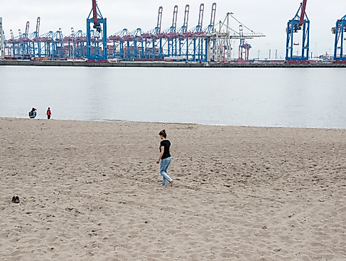 Performance: 20-foot von Bärbel Praun & Gaëtane Douin