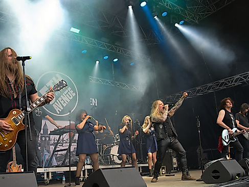 5th Avenue 2024 pic by Ralf Eggelmeyer