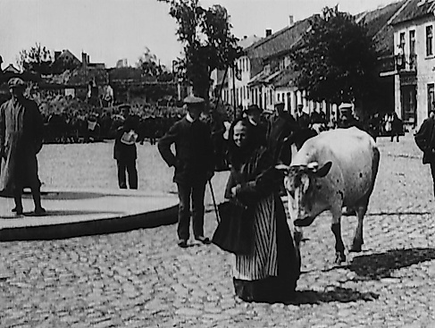 Marktszene aus der masurischen Kreisstadt Neidenburg