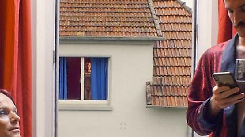 Janine zieht aufs Land | OmeU