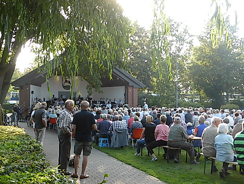 Musikpavillon Konzert Kurkark am See Bad Bodenteich