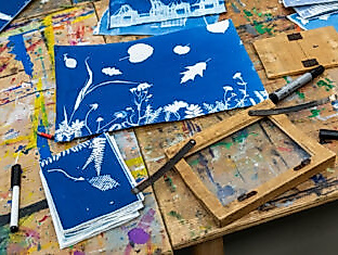 BLAU MACHEN – CYANOTYPIE: Blue moon, coole pics