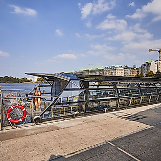 Kanalfahrt um die Alster
