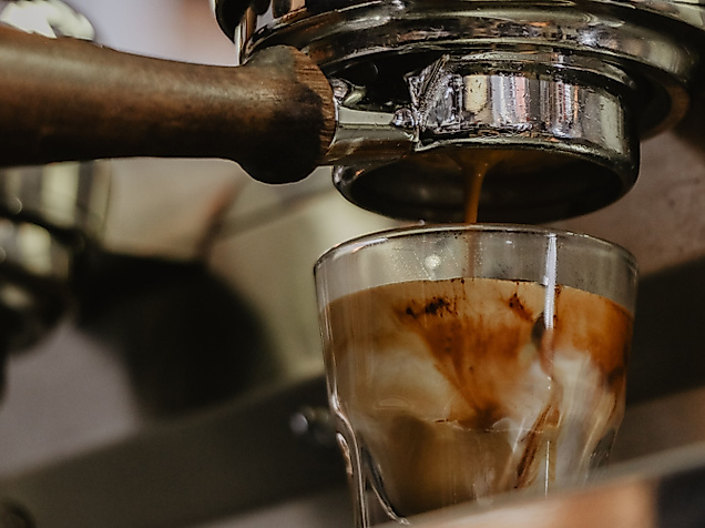 kaffee-barista-c_rene-porter-unsplash_1