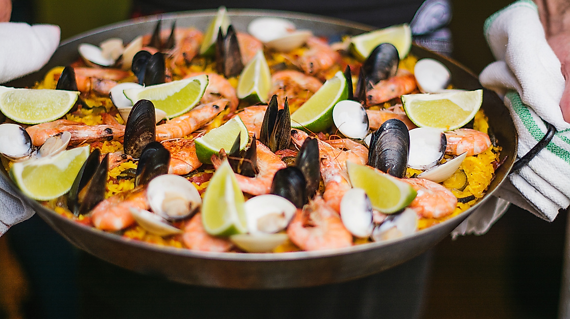 paella_c-unsplash-kaitlin-dowis