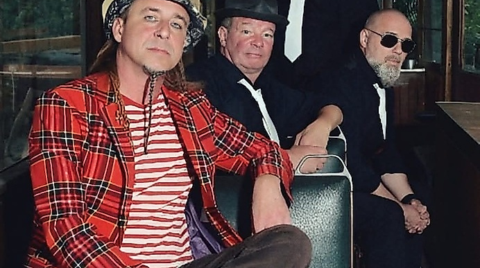 Marcess und die Band der Stunde - Wohnzimmerkonzert in Halle 13