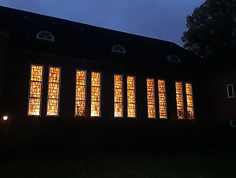 Gottesdienst mit Abendmahl und Austeilung des Friedenslichtes