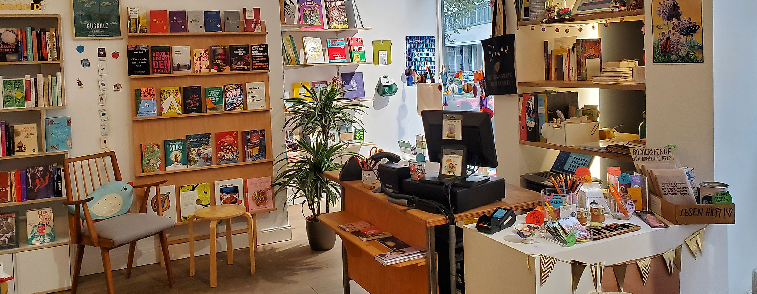 Ladenansicht Kasse Buchhandlung Blattgold