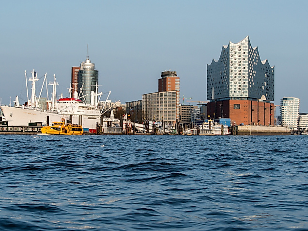 Reisepaket: Pulsierende Metropole am Wasser