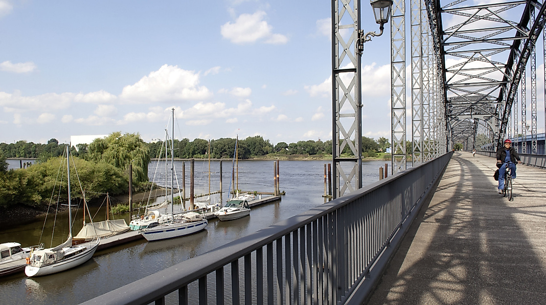 alte-elbbruecke-harburg_c-imagefotode