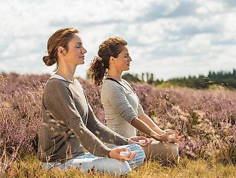Yoga in der Heide