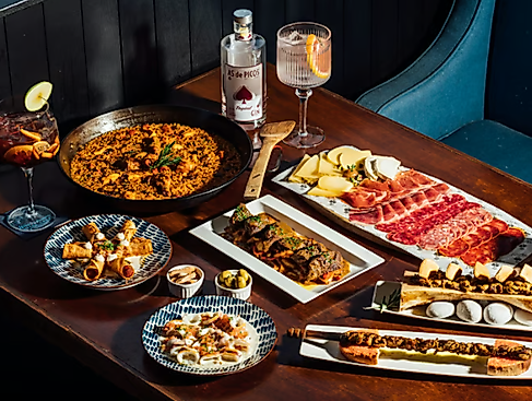 GlowArt Art & Tapas
