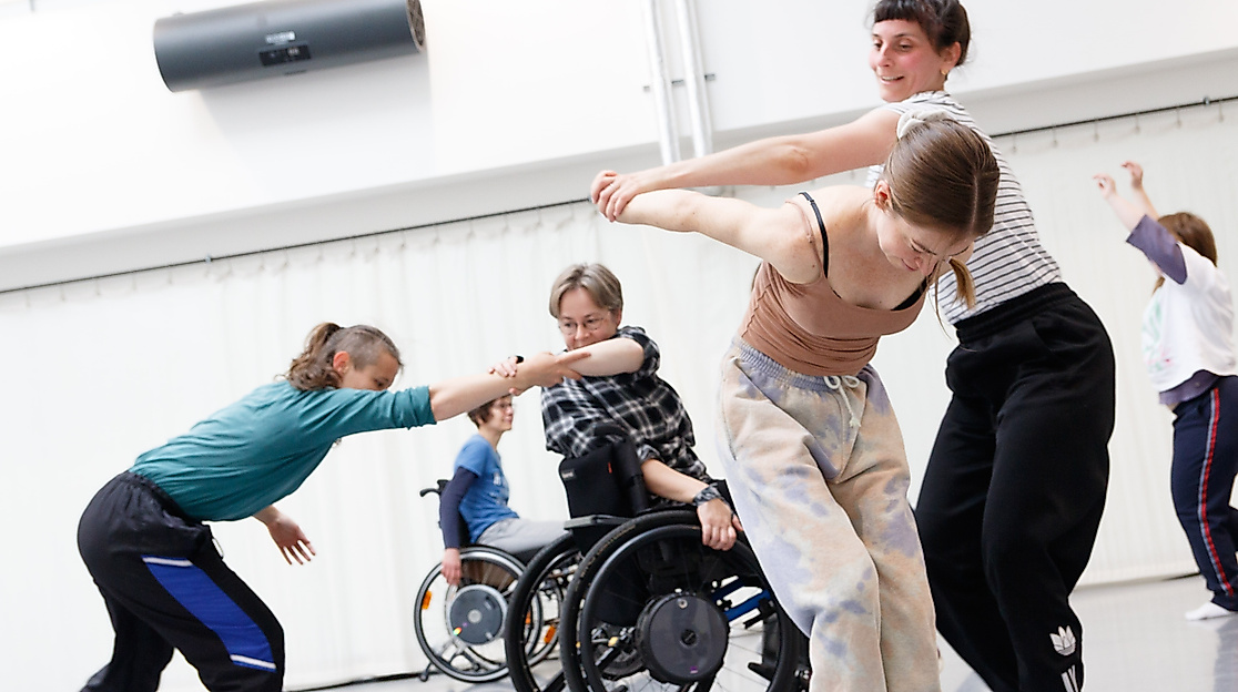 20240610-img_2840jpg_53814839382_o-min