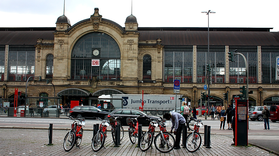 Bahnhof Dammtor