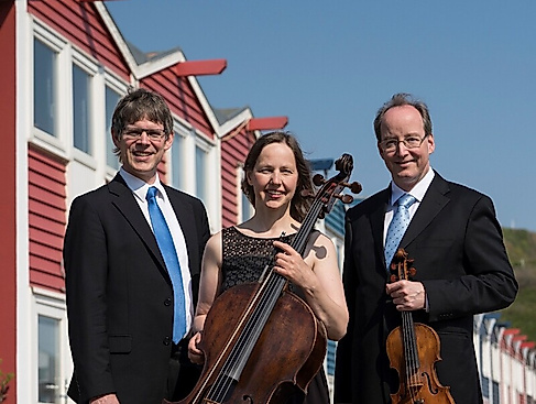 Kammermusikring Spielzeit 25/26 - Hyperion Trio mit Anna Lewis, Viola und Tobias Martin, Kontrabass