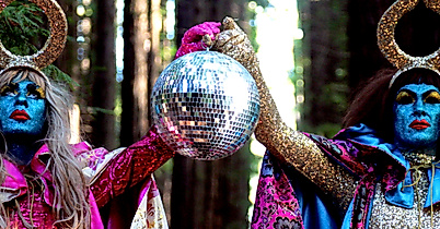 MK&G-Glitzer-The-Huxleys-2