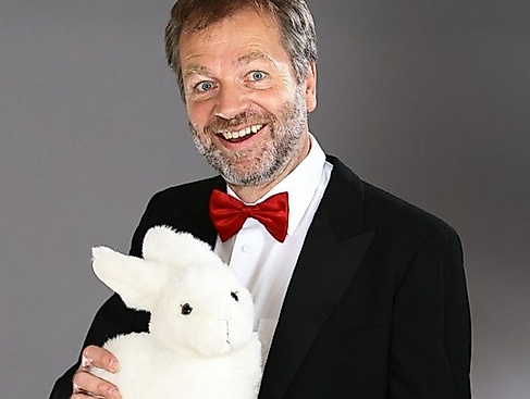 Familiensilvesterparty mit Zauberer