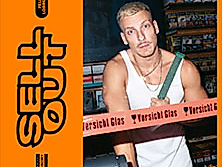 Felix Lobrecht - Sell Out