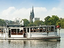 Alster-Rundfahrt mit Rondeelteich - Dampfschiff ''ST.GEORG''