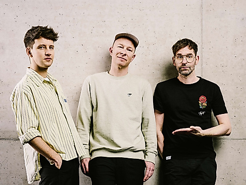 Deinefreunde_pressefoto3_fotocredit_michischunck (1)_