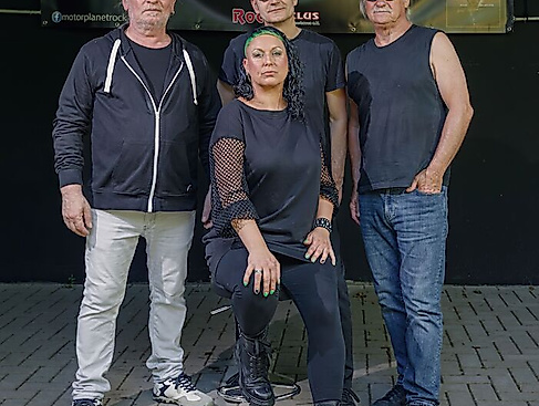 Welcome to MotorPlanet - -15 Jahre Rockmusik-