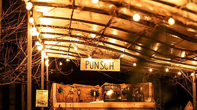 Große Weihnachtstombola beim Tannenbaumverkauf