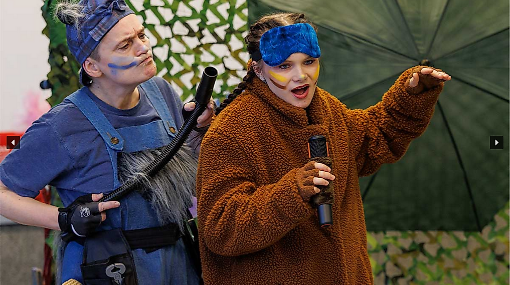 Das Kinderstück "Regen in'n Kopp" begeistert die kleinen und großen Zuschauer.