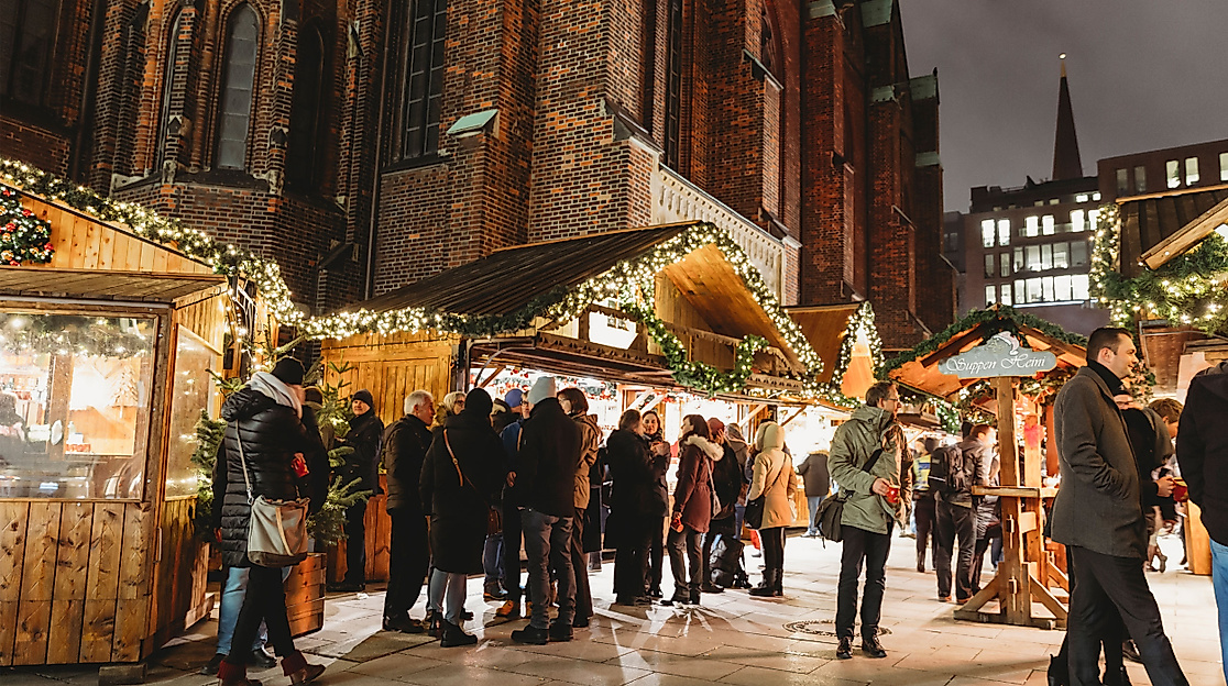 Weihnachtsmarkt an der St.Petri Kirche