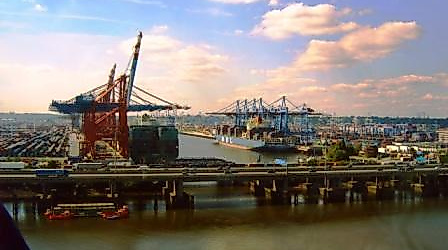 THB_Waltershofer Hafen von der Köhlbrandbrücke  Hans-Ulrich Niels