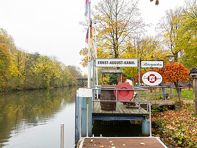 lee_maas_timo_sommer_wilhelmsburg_veddel_biergarten_zum_anleger_3000px_argb_614_1