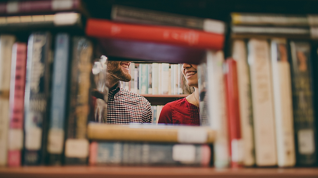 buchladen_c-unsplash-josh-felise