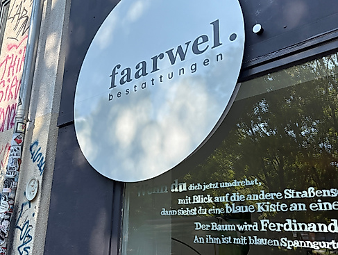 faarwel Bestattungsladen