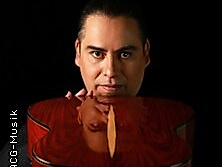 Alejandro Carrillo Gamboa - Lateinamerikanische Gitarre & Gesang