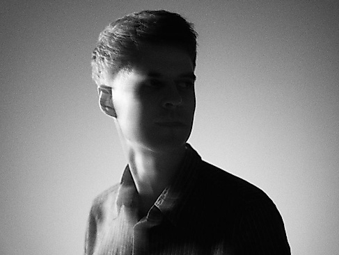 Alex Stoldt: QUASI NICHTS (Try-Out)