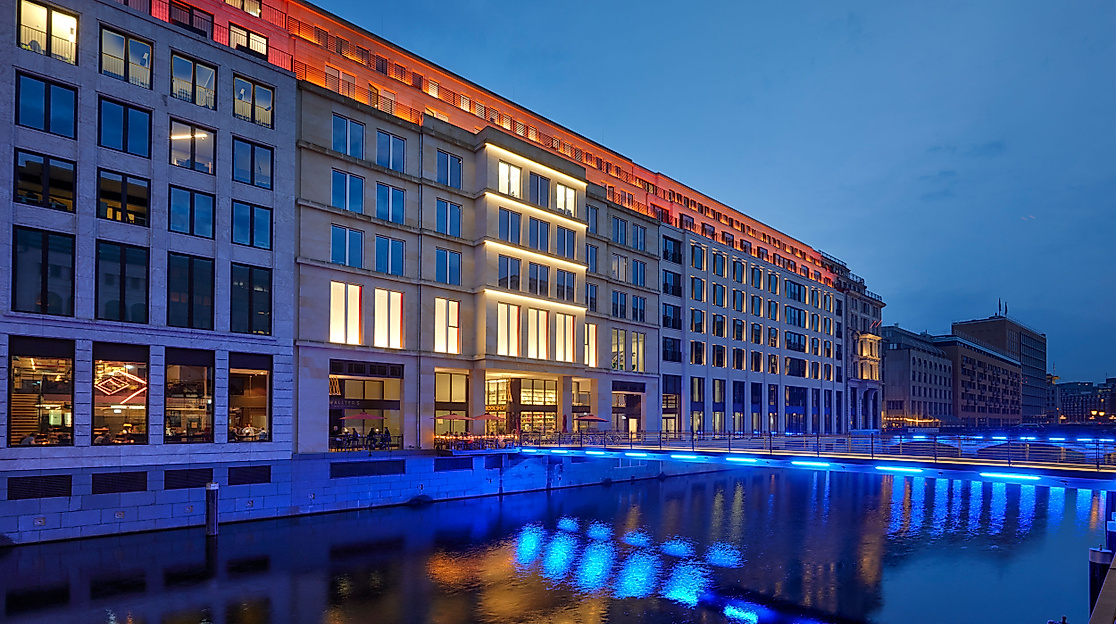 poi-nica-jazz-club-2500x1500-Art-Invest-Real-Estate-(Blue-Bridges-Foto),-Aeny-(Renderings)-