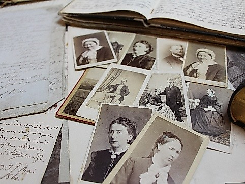 26-05-26 Familienforschung ©pixabay