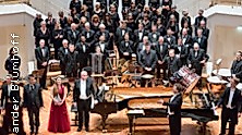 Orff: Carmina Burana für Solisten, Chor, 2 Klaviere und Schlagwerk