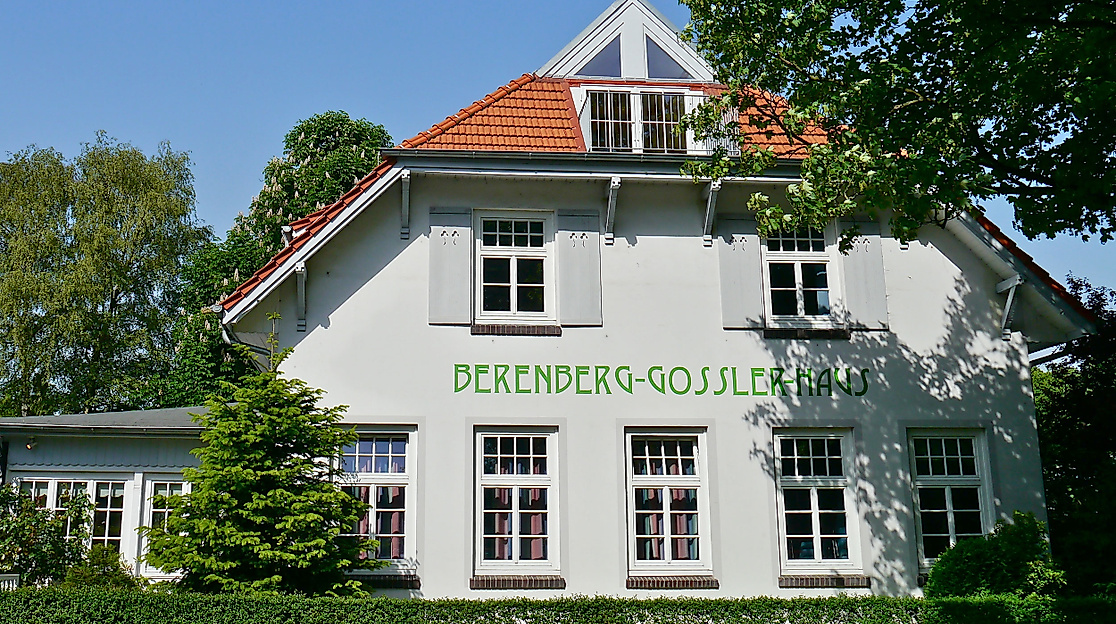 Frontansicht Bürgerhaus Niendorf