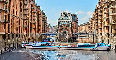 Klein-Heini-c-Rainer Abicht Elbreederei GmbH & Co. KG