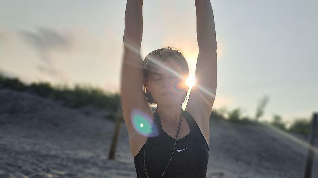 annika-yoga-inner-core_190048