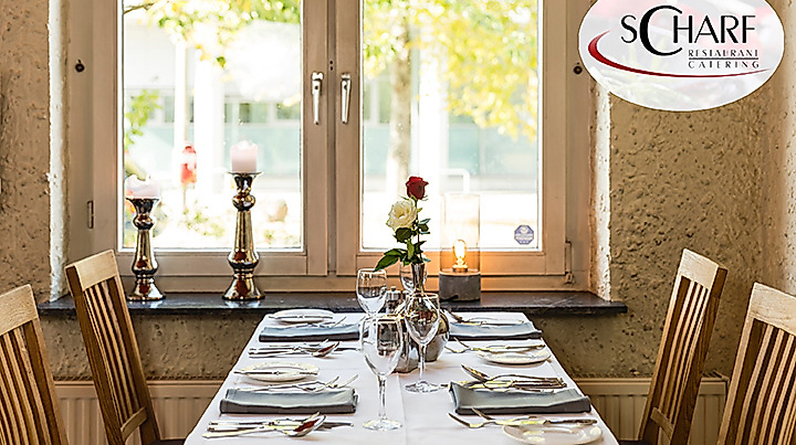 restaurant-schard_dekorierter-tisch_2_c-lina-nguyen-fotografie