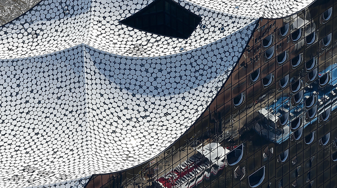 Dach der Elbphilharmonie-Mediaserver Hamburg-Mediaserver Hamburg - Michael Zapf