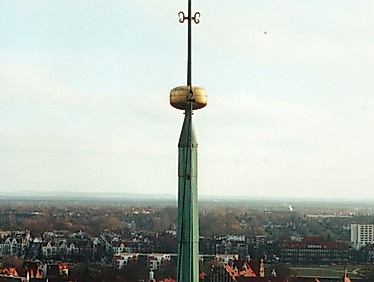 Zwischen Himmel und Erde: Einmal kurz Lübeck aufs Dach steigen! Expressführung