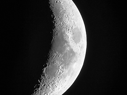 unser-mond-cr-peter-weinreich-sternwarte