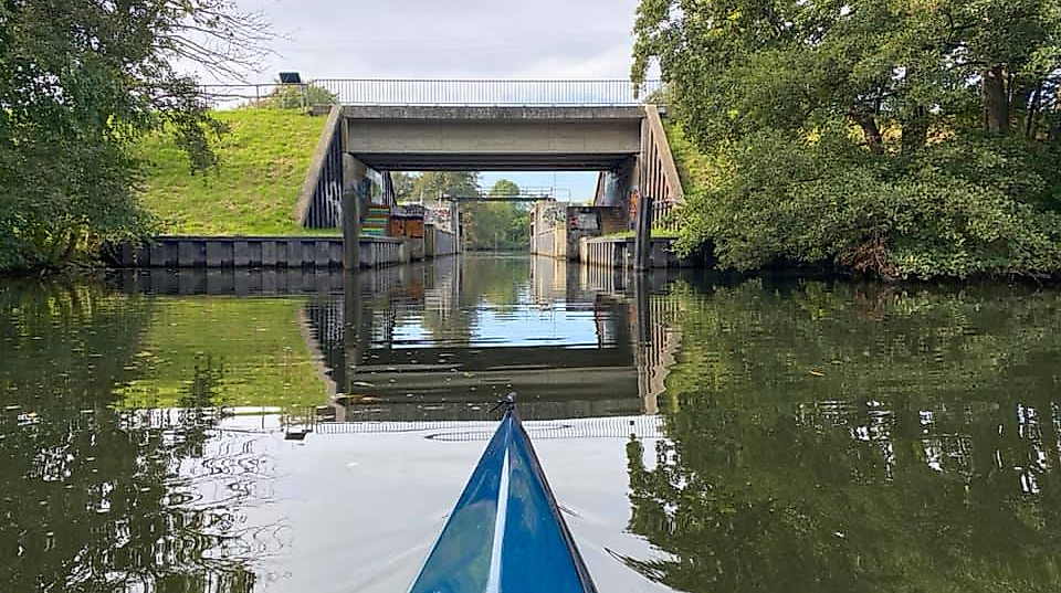 dove-elbe-schleuse_c-paddel-meier-hamburg