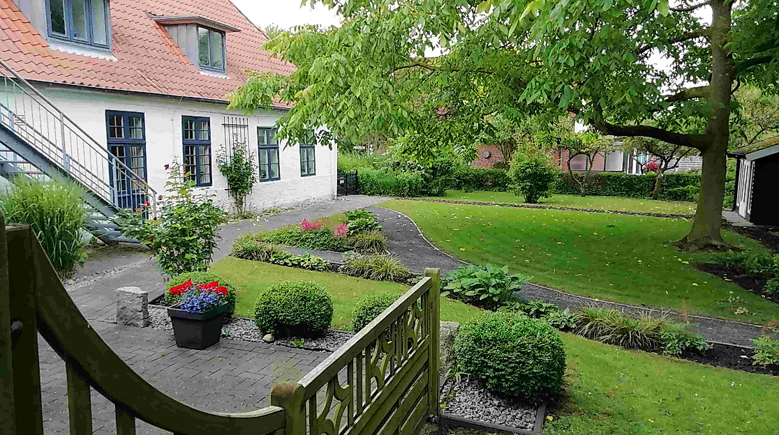 Sommerabend im Garten des Hebbel-Museums mit Gerrit Hoss