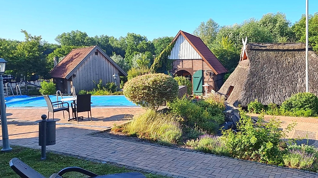 aussenbereich_i_badebucht-wedel