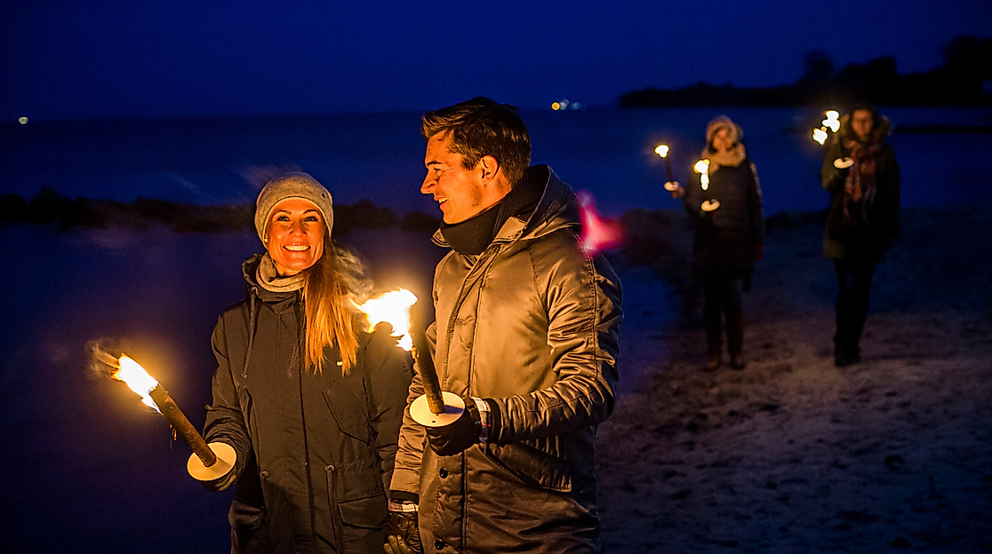 Fackelwanderung in Timmendorfer Strand_Wintermagazin 2020(2)