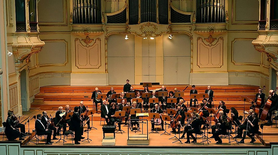 Hamburger Orchestergemeinschaft / Carlotta Nordmann / Wolf Tobias Maximilian Müller